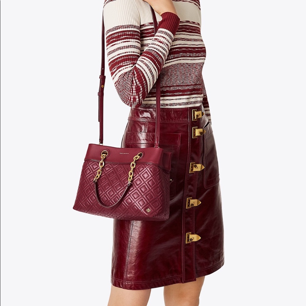 NWT Tory Burch: Small Fleming Tote in Garnet